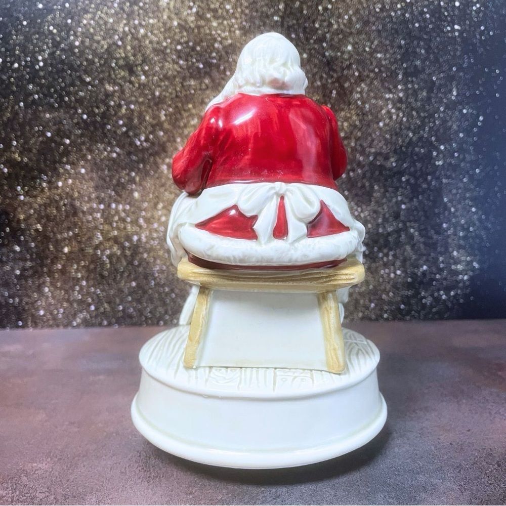 Otagiri “Here Comes Santa Claus” Music Box — READ - Picture 3 of 11